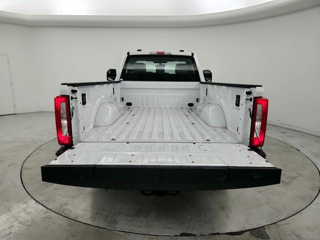 Photo of 2024 White Ford F-250
