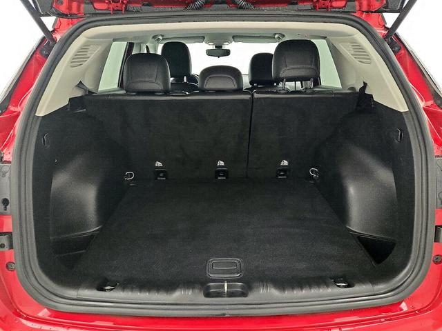 Photo of 2018 Red Jeep Compass