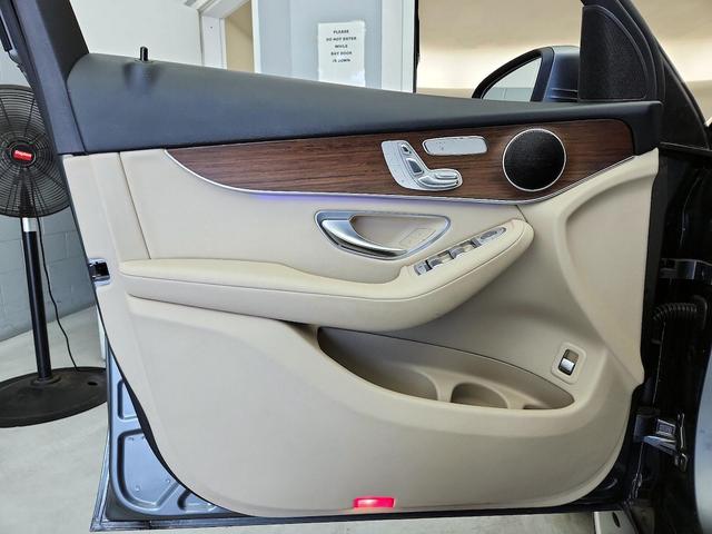 Photo of 2020 Gray Mercedes-Benz GLC 300