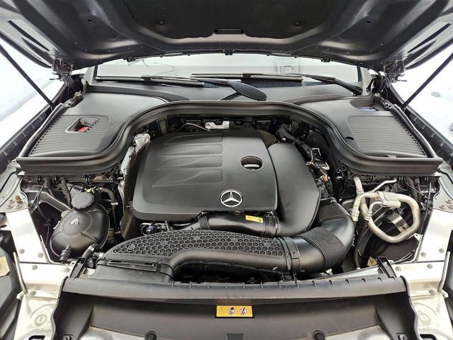 Photo of 2020 Gray Mercedes-Benz GLC 300