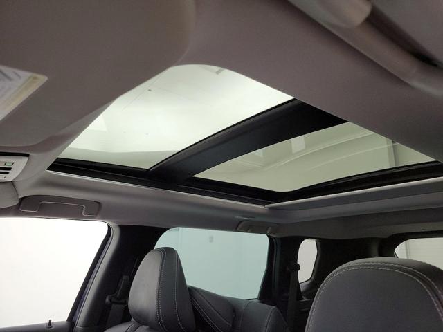 Photo of 2023 Blue Mitsubishi Outlander