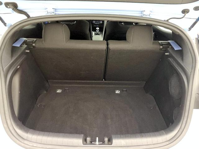 Photo of 2019 Blue Hyundai Veloster