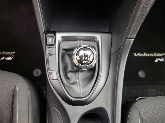 Photo of 2019 Blue Hyundai Veloster