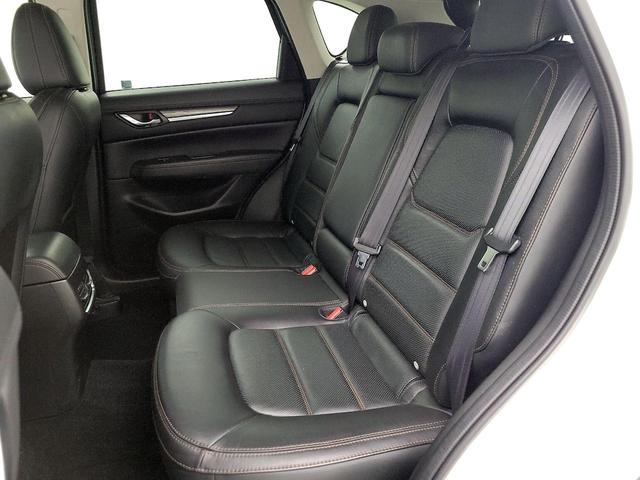 Photo of 2019 White Mazda CX-5