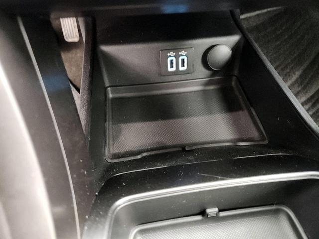 Photo of 2020 Blue Ford Fusion