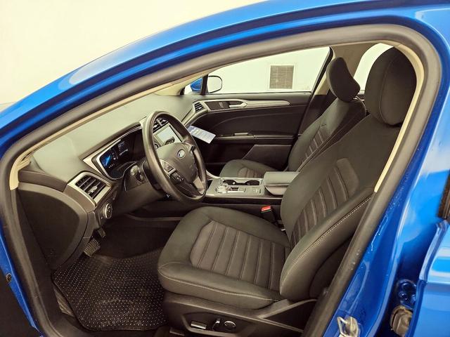 Photo of 2020 Blue Ford Fusion