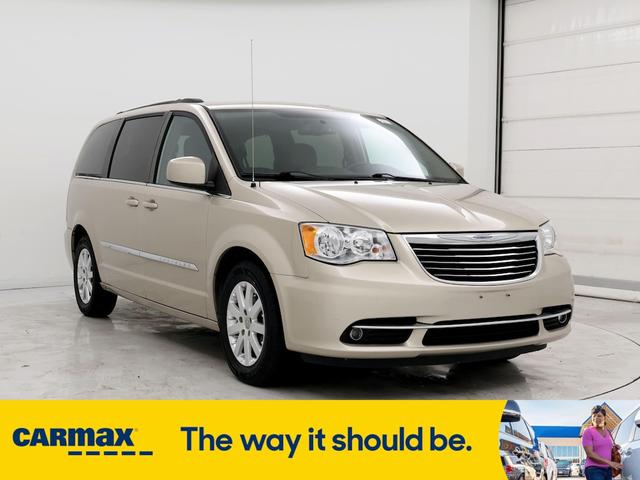 2015 Chrysler Town & Country