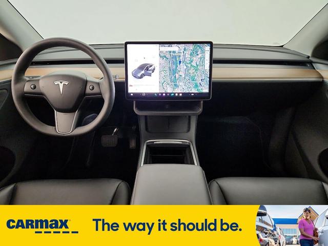 Photo of 2023 Gray Tesla Model Y