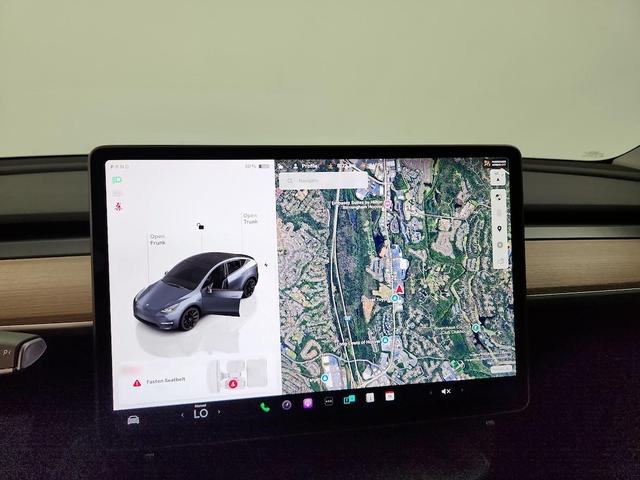 Photo of 2023 Gray Tesla Model Y