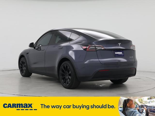 Photo of 2023 Gray Tesla Model Y