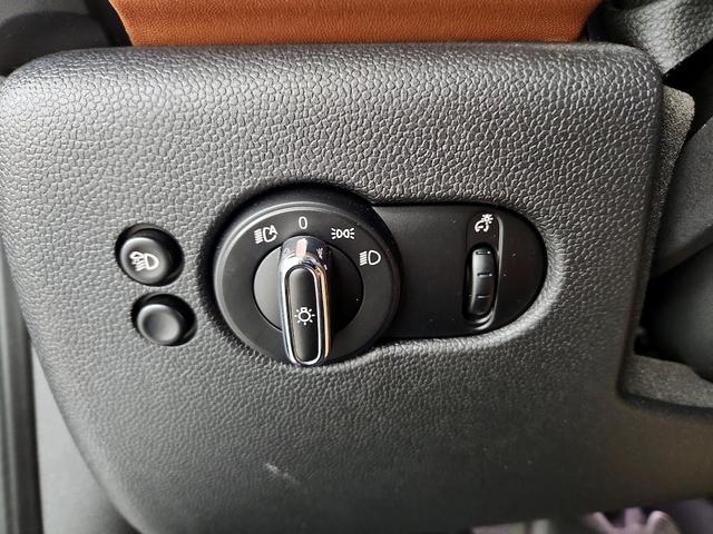 Photo of 2022 Blue MINI Hardtop