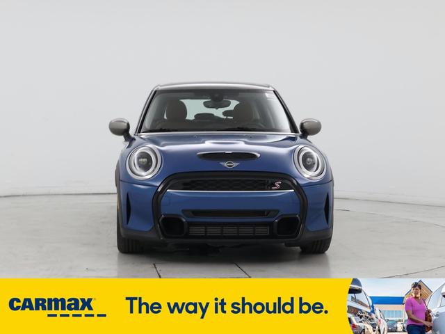 Photo of 2022 Blue MINI Hardtop