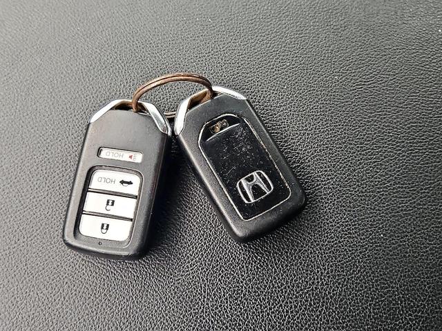 Photo of 2019 Silver Honda Accord