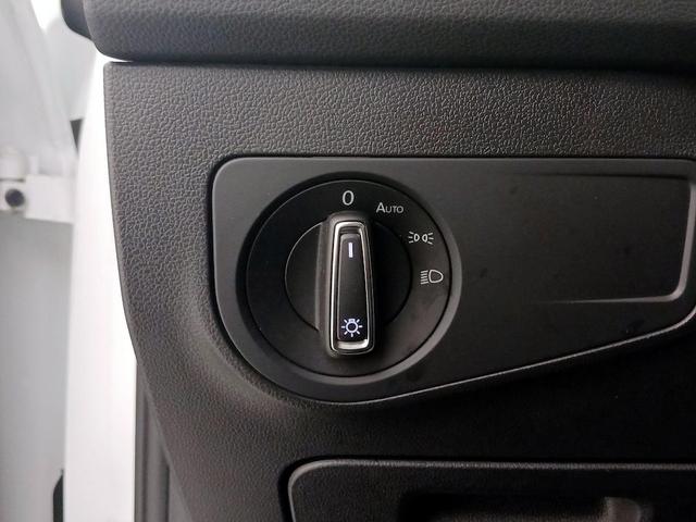 Photo of 2022 White Volkswagen Tiguan