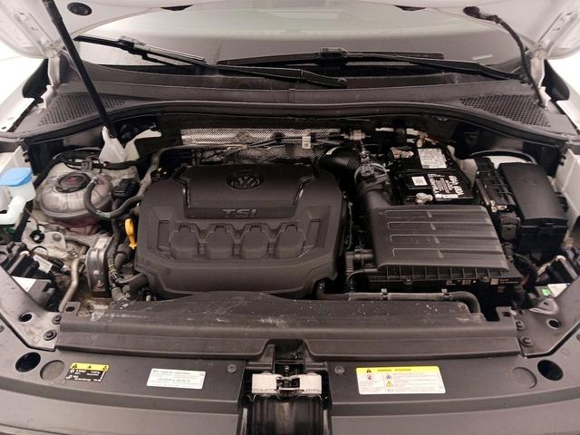 Photo of 2022 White Volkswagen Tiguan