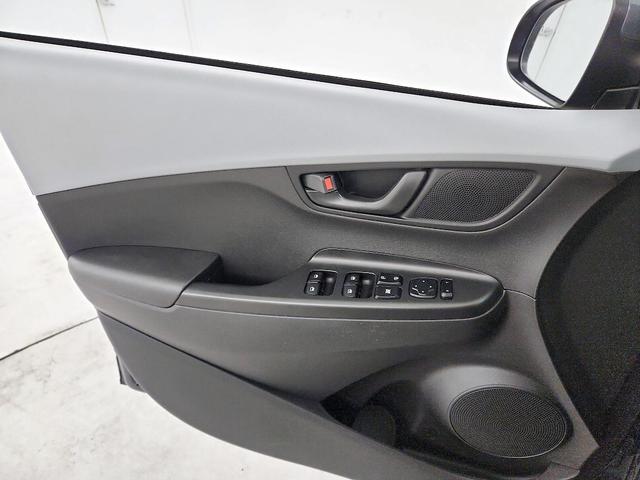 Photo of 2021 Gray Hyundai KONA
