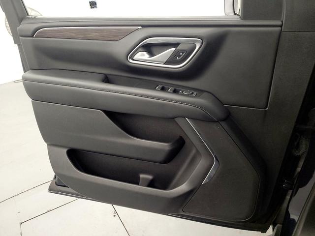 Photo of 2022 Blue Chevrolet Tahoe