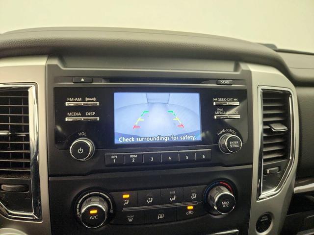 Photo of 2018 Black Nissan Titan