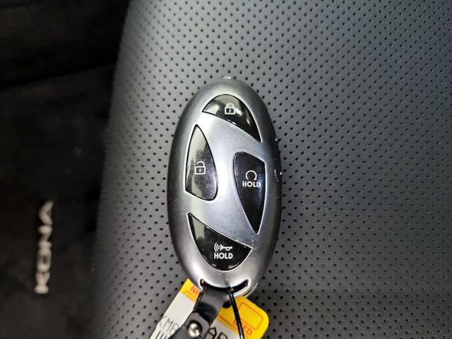 Photo of 2024 Gray Hyundai KONA