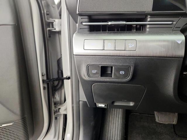 Photo of 2024 Gray Hyundai KONA