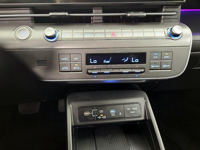 Photo of 2024 Gray Hyundai KONA