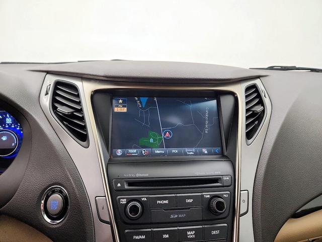 Photo of 2014 White Hyundai Azera