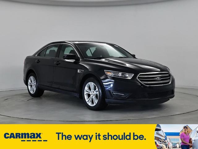 2018 Ford Taurus