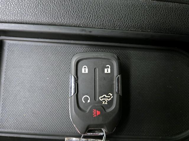 Photo of 2022 Red Chevrolet Silverado 1500 Limited
