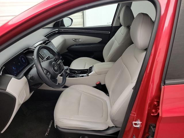 Photo of 2023 Red Hyundai TUCSON