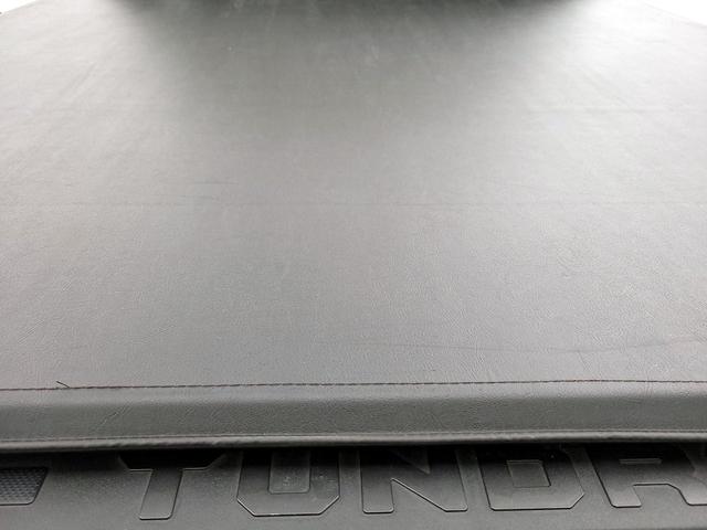 Photo of 2022 Brown Toyota Tundra