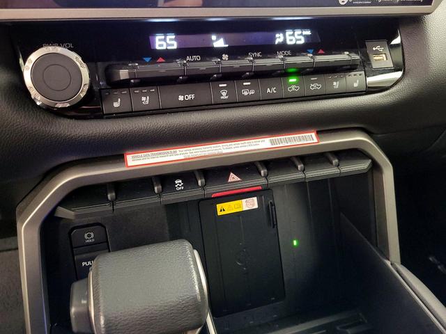 Photo of 2022 Brown Toyota Tundra