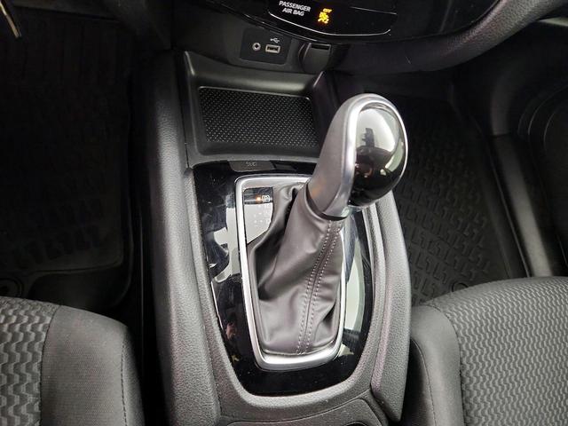 Photo of 2020 Black Nissan Rogue Sport