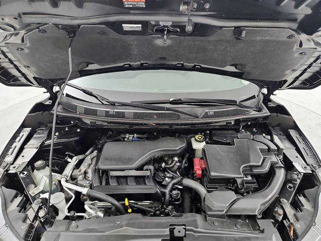 Photo of 2020 Black Nissan Rogue Sport