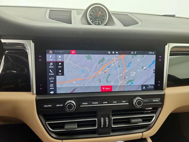 Photo of 2021 Blue Porsche Macan