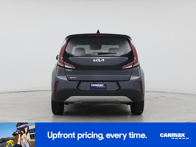 Photo of 2023 Gray Kia Soul
