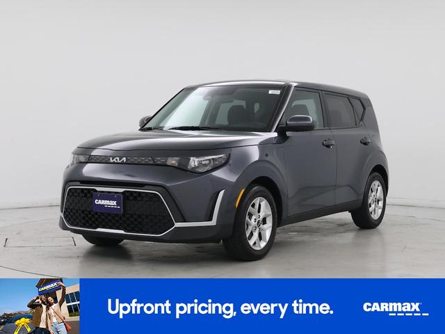Photo of 2023 Gray Kia Soul