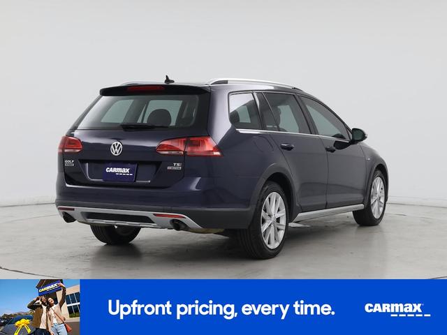 Photo of 2017 Blue Volkswagen Golf Alltrack