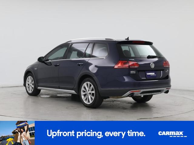 Photo of 2017 Blue Volkswagen Golf Alltrack