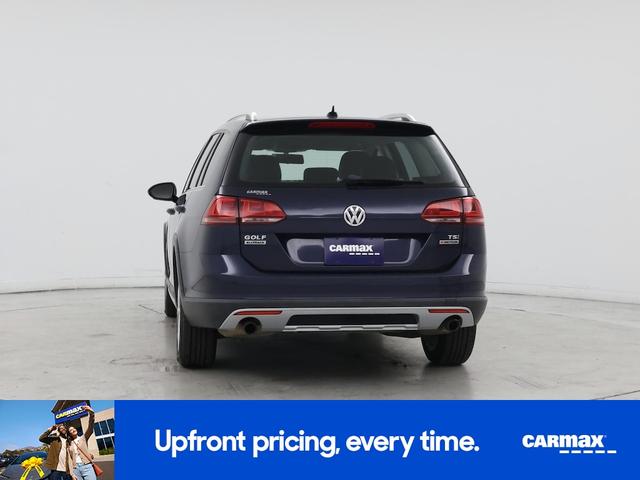 Photo of 2017 Blue Volkswagen Golf Alltrack