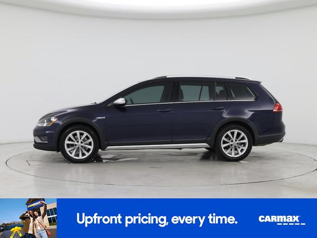 Photo of 2017 Blue Volkswagen Golf Alltrack