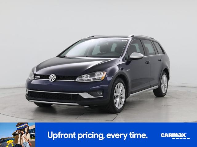 Photo of 2017 Blue Volkswagen Golf Alltrack