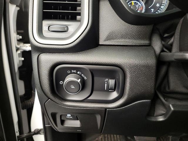 Photo of 2020 White RAM 1500