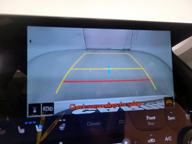 Photo of 2025 White Lexus RX 350h