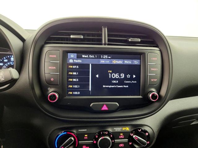 Photo of 2022 Gray Kia Soul