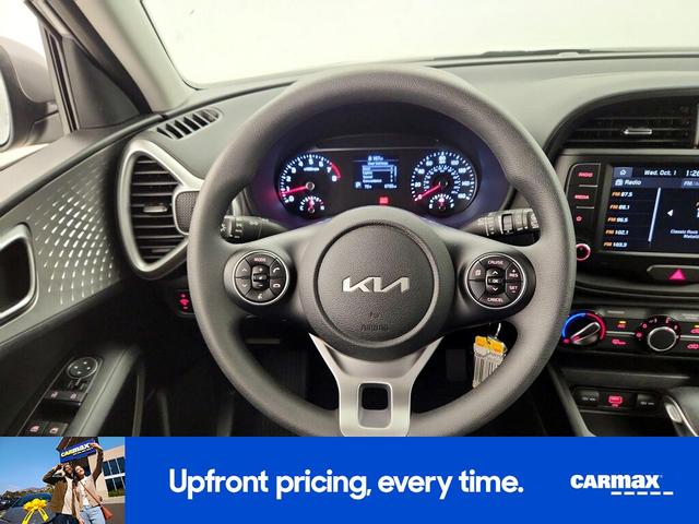 Photo of 2022 Gray Kia Soul