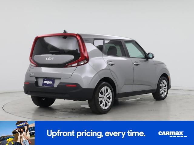 Photo of 2022 Gray Kia Soul
