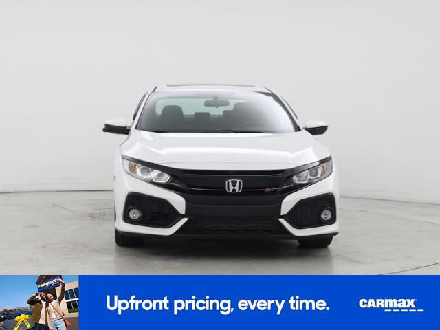 Photo of 2019 White Honda Civic