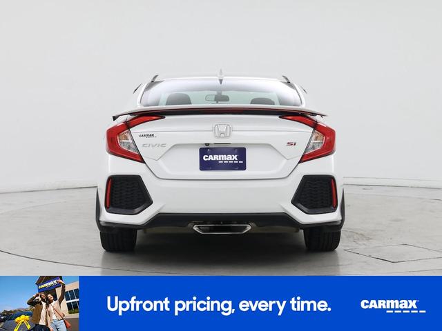 Photo of 2019 White Honda Civic