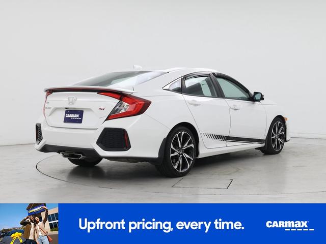 Photo of 2019 White Honda Civic