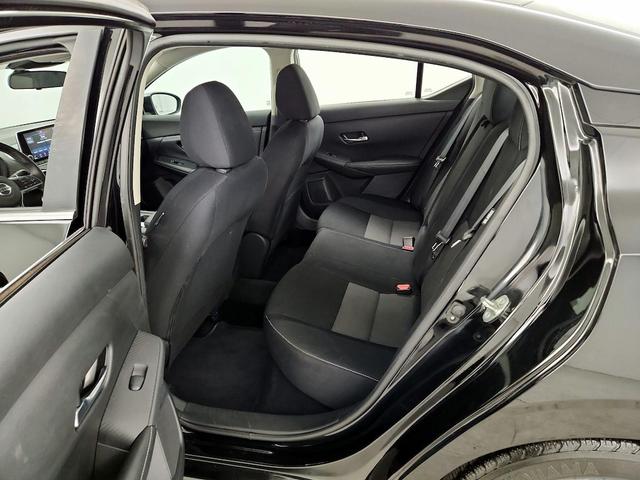 Photo of 2021 Black Nissan Sentra